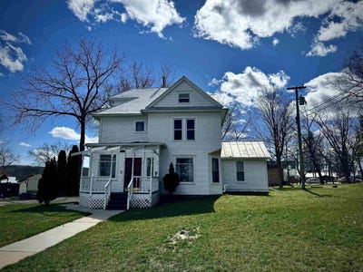/international/us/170-e-main-street-merrimac-wi-110103960144/