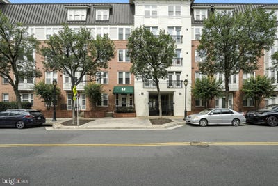 /international/us/2665-prosperity-avenue-fairfax-va-110101024347/