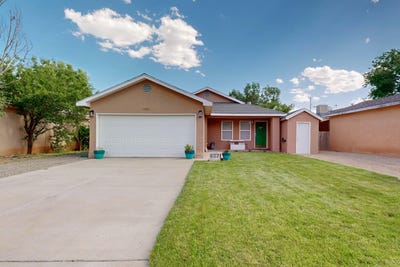 /international/us/602-w-santa-fe-avenue-moriarty-nm-110100353395/