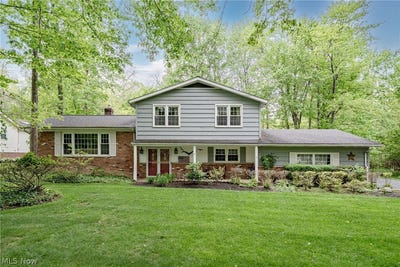 /international/us/6424-creekside-trail-solon-oh-110108220714/