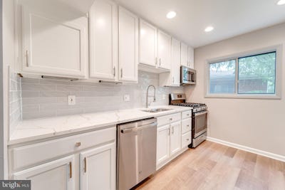 /international/us/51-skyhill-road-alexandria-va-110099490909/?lang=it