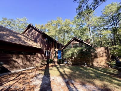 /international/us/12681-blues-farm-road-laurinburg-nc-110120531779/