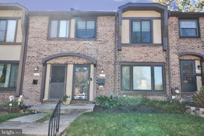 /international/us/3246-durham-place-holland-pa-110120737873/