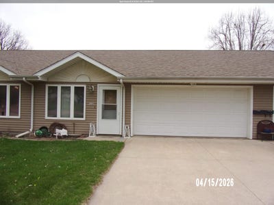 /international/us/1008-avenue-o-hawarden-ia-110107401218/