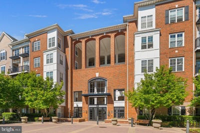 /international/us/501-hungerford-drive-rockville-md-110108567271/