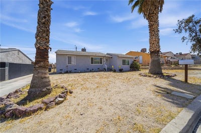 /international/us/571-lillian-barstow-ca-110107687933/