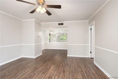 /international/us/1813-hackberry-lane-tuscaloosa-al-110108859170/