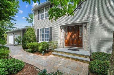 /international/us/61-kimberly-lane-cranston-ri-110099976027/?lang=en