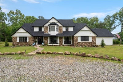 /international/us/750-town-and-country-dr-booneville-ar-110108332512/
