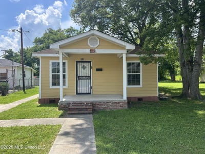 /international/us/618-avenue-j-greenwood-ok-110108532073/