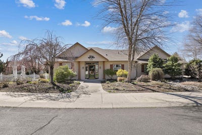 /international/us/16317-n-mckinnon-ln-colbert-wa-110107193175/