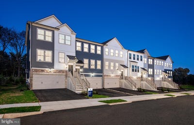 /international/us/102-beacon-court-royersford-pa-110106539356/