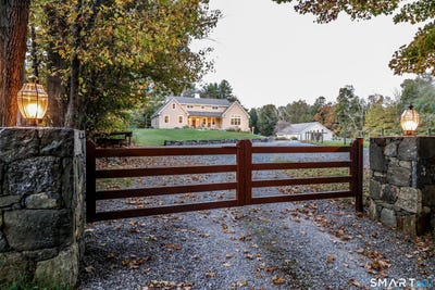/international/us/250-maple-road-easton-ct-110109254669/