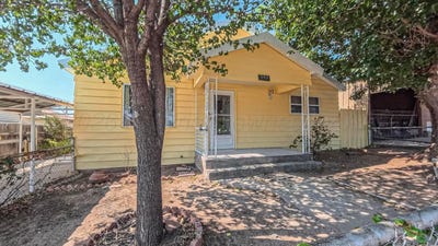 /international/us/509-w-broadway-street-stinnett-tx-110109793604/