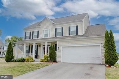 /international/us/122-blakely-road-kearneysville-wv-110107778975/