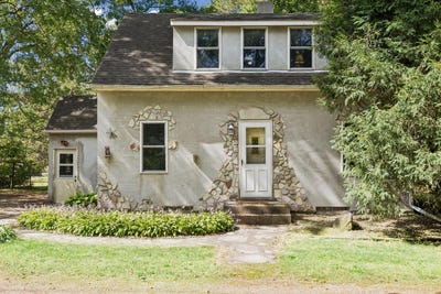 /international/us/5329-bryant-street-maple-plain-mn-110119907058/