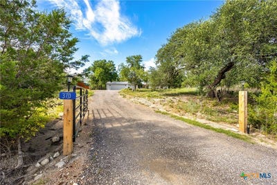 /international/us/370-county-road-3106-kempner-tx-110101239990/
