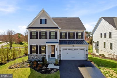 /international/us/200-mayfield-lane-newtown-pa-110106768596/