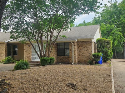 /international/us/200-e-denton-drive-euless-tx-110108492301/