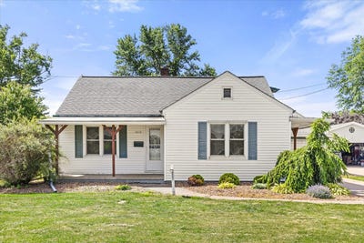 /international/us/1515-e-elm-street-streator-il-110108737795/