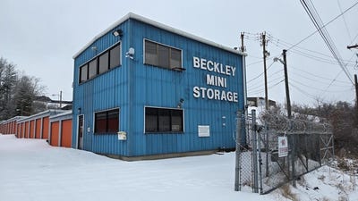 /international/us/400-harper-park-dr-beckley-wv-110105632959/