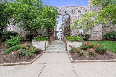 /international/us/5017-walnut-street-kansas-city-mo-110100329205/