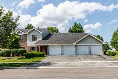 /international/us/906-cross-creek-drive-roselle-il-110109005442/