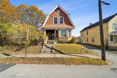 /international/us/17-e-gaskill-ave-jeannette-pa-110103396494/
