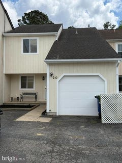 /international/us/20-queen-anne-court-marlton-nj-110108074349/