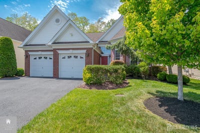 /international/us/90-turnberry-drive-monroe-nj-110108032573/