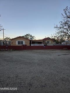 /international/us/215-e-street-hawthorne-nv-110120056032/