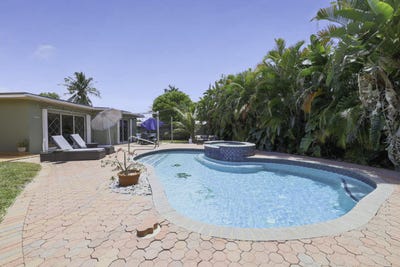 /international/us/342-sw-14th-street-pompano-beach-fl-110107310880/