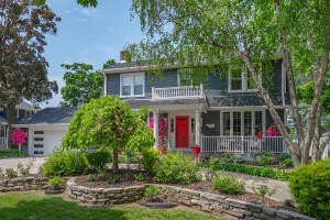 /international/us/1410-fairview-ave-south-milwaukee-wi-110101318026/