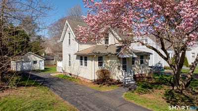 /international/us/22-colony-street-hamden-ct-110107334842/