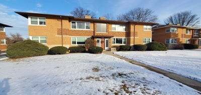 /international/us/1431-balmoral-avenue-westchester-il-110108584248/