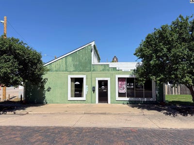/international/us/110-s-pioneer-lyons-ks-110108917095/?lang=fr