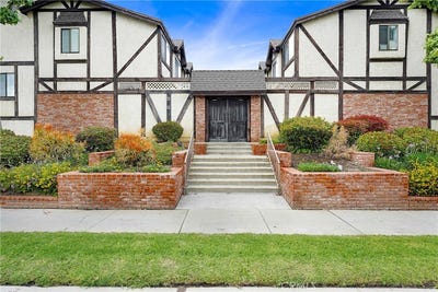 /international/us/20737-roscoe-boulevard-winnetka-ca-110107844641/