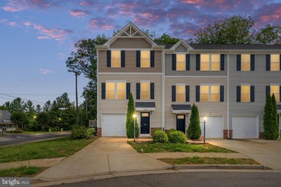 /international/us/1901-crepe-myrtle-lane-culpeper-va-110107731587/