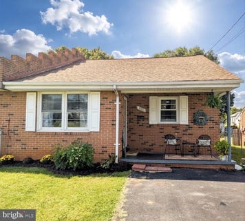 /international/us/353-ritenour-street-front-royal-va-110110276751/
