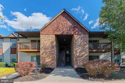 /international/us/137-alpha-court-turnersville-nj-110101346523/