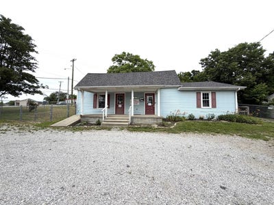 /international/us/165-eminence-avenue-harrodsburg-ky-110108492049/