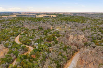 /international/us/444-red-bud-hill-valley-mills-tx-110104878390/