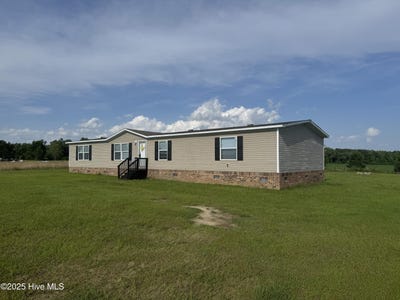 /international/us/345-emily-drive-chadbourn-nc-110099509833/