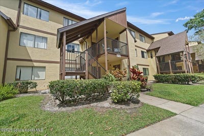 /international/us/7817-shadowood-drive-melbourne-fl-110098656677/