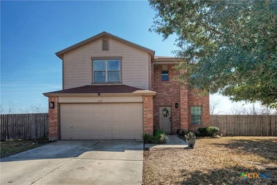/international/us/370-holly-grove-street-kyle-tx-110105413062/