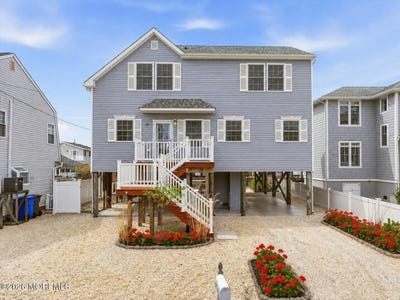 /international/us/243-s-lagoon-road-lavallette-nj-110107809333/