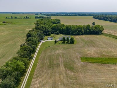 /international/us/475-se-900-avenue-rockbridge-il-110100319942/