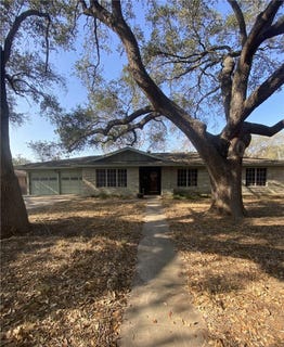/international/us/1119-jefferson-street-alice-tx-110106057374/