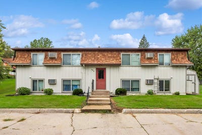 /international/us/422-n-1st-st-westbranch-ia-110119958505/