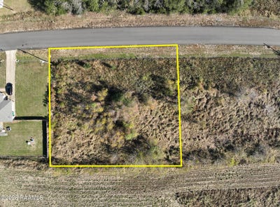 /international/us/1660-pavilion-drive-lot-13-5-6-iowa-la-110105417090/